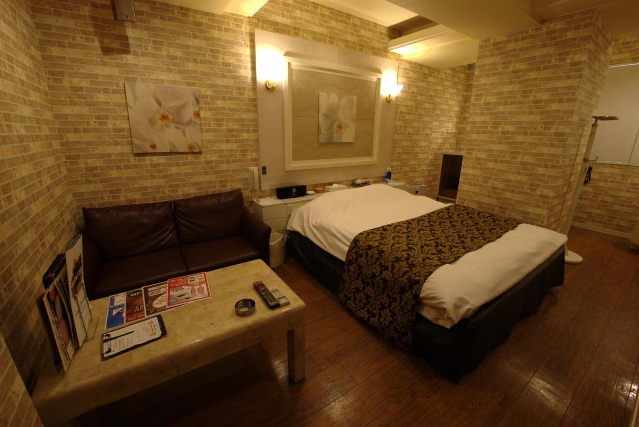 נגויה Hotel Allure (Adults Only) מראה חיצוני תמונה