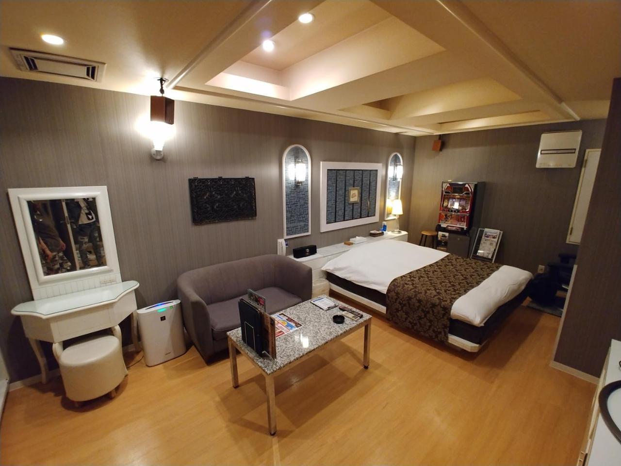 נגויה Hotel Allure (Adults Only) מראה חיצוני תמונה