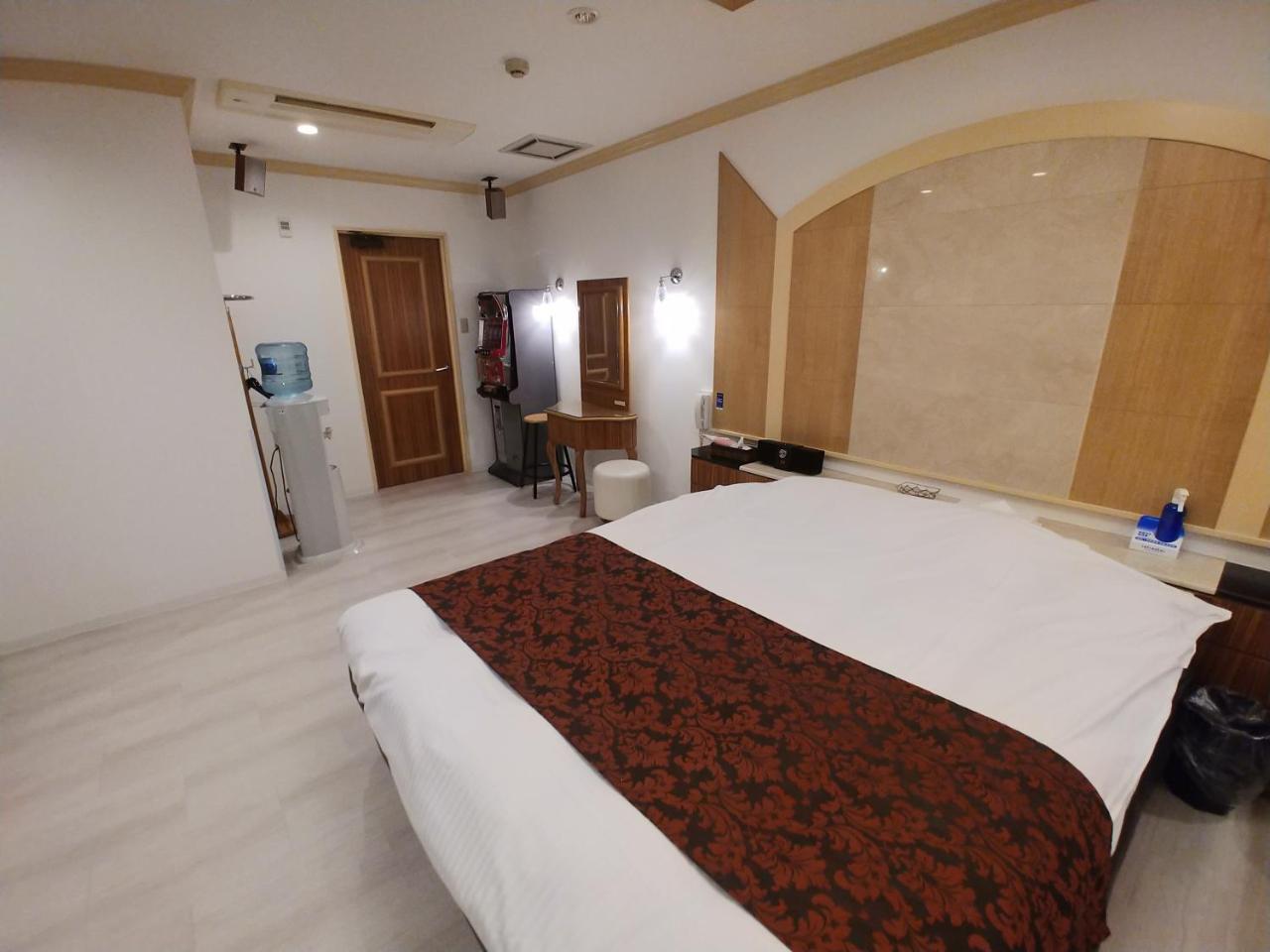 נגויה Hotel Allure (Adults Only) מראה חיצוני תמונה