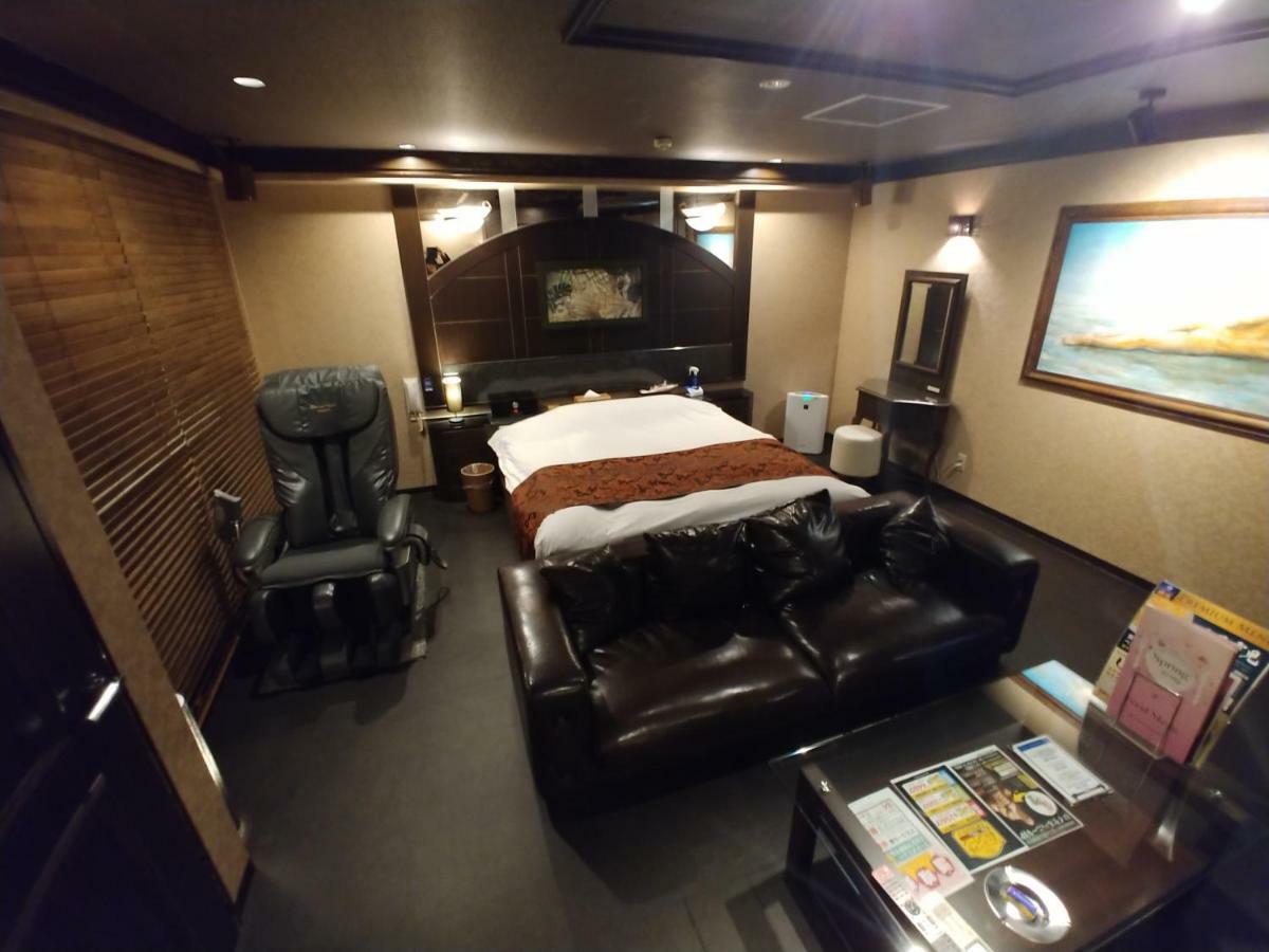 נגויה Hotel Allure (Adults Only) מראה חיצוני תמונה